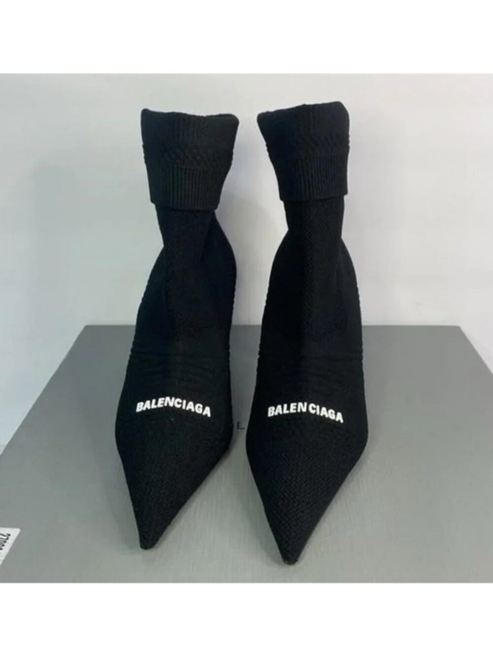 New Authentic Balenciaga Women's Knife 20 Knit High Heel Booties - Picture 8 of 14